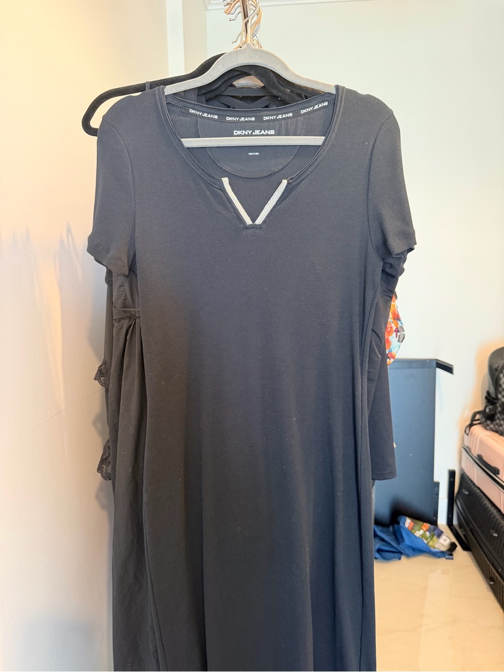Dkny Black Short-Sleeve Tunic with V-Notch Detail